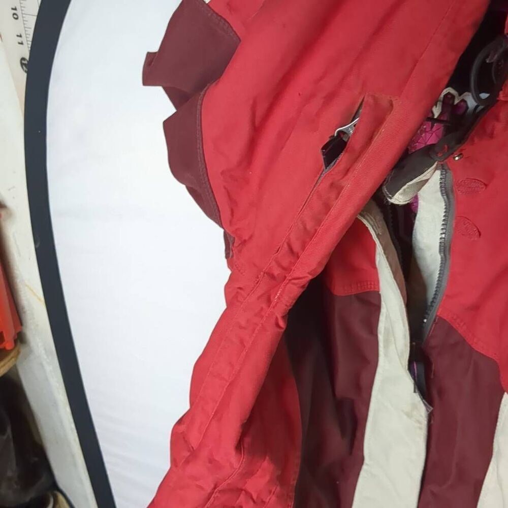 Volcom Nimbus Red Cream Colorblock Ski Snowboard … - image 3